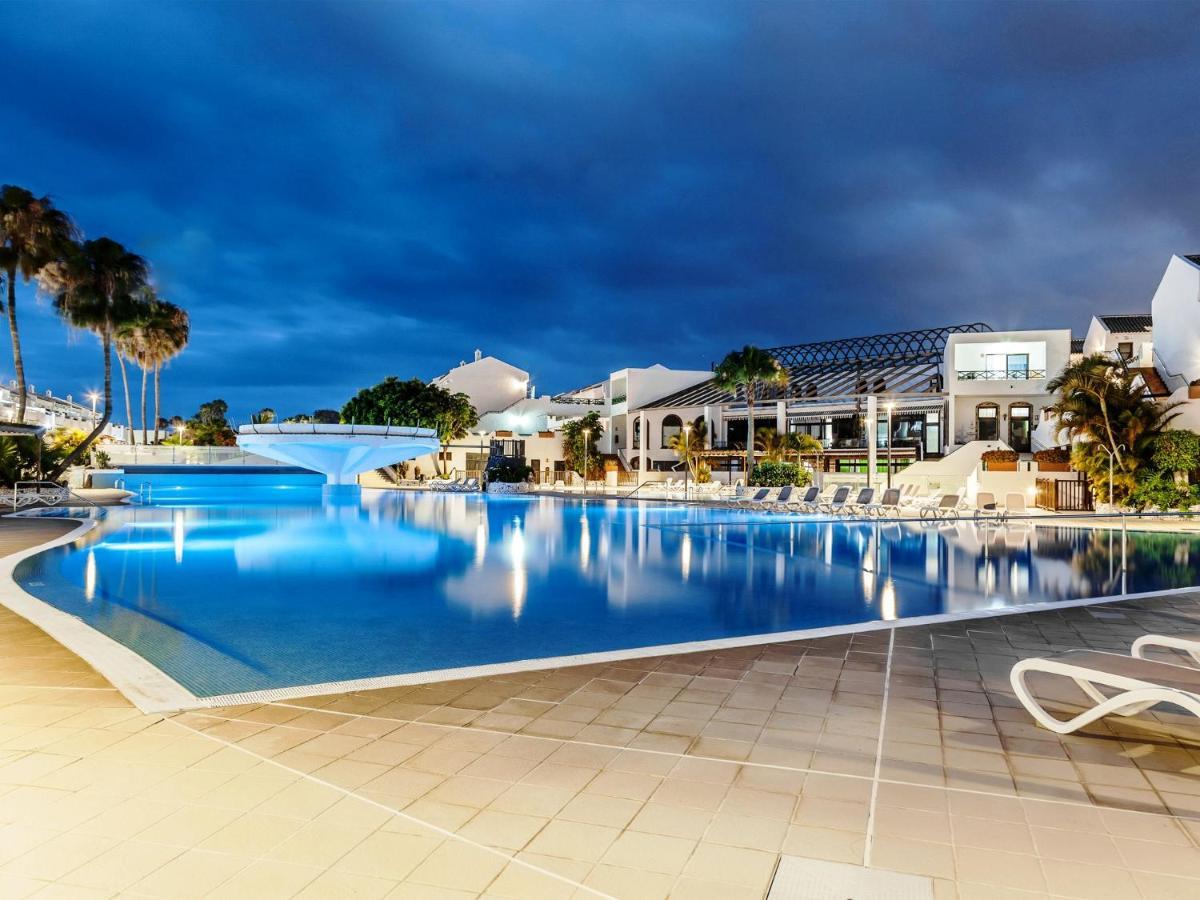 Blue Waters Apartment With Heated Pool Costa Del Silencio Eksteriør bilde