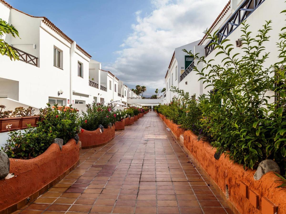 Blue Waters Apartment With Heated Pool Costa Del Silencio Eksteriør bilde