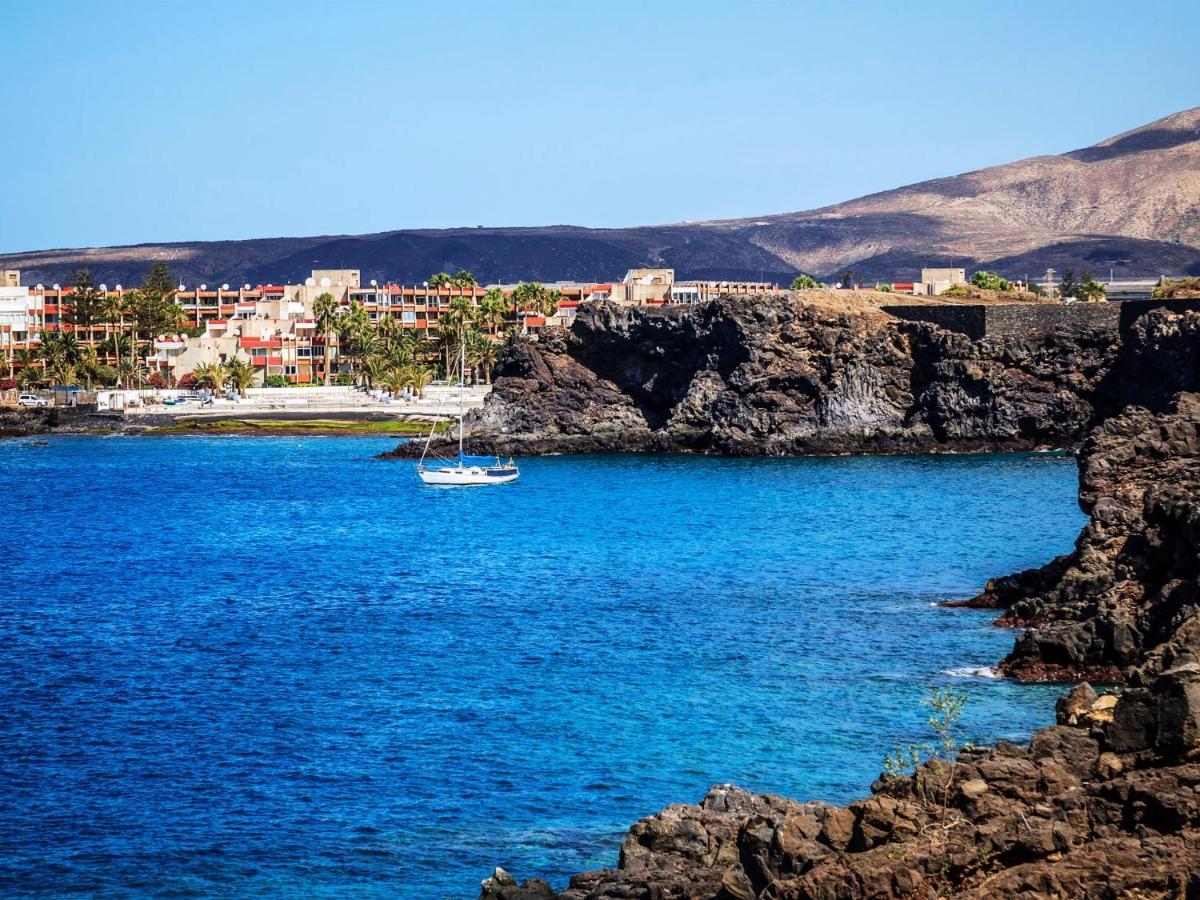 Blue Waters Apartment With Heated Pool Costa Del Silencio Eksteriør bilde