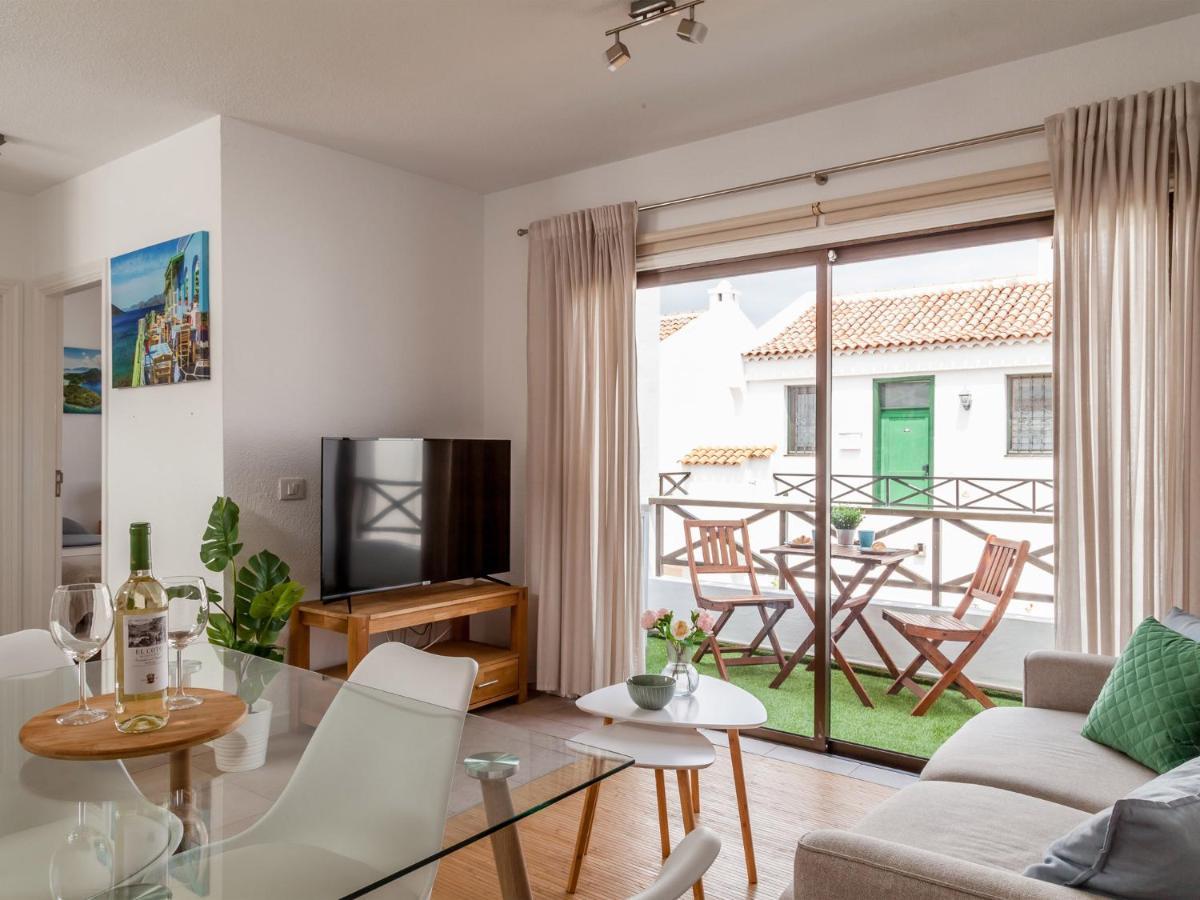 Blue Waters Apartment With Heated Pool Costa Del Silencio Eksteriør bilde